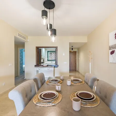 Lejlighed First-class Family Community Chic Estepona