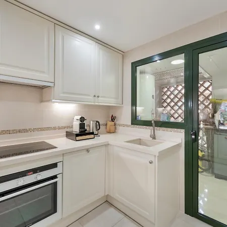 Lejlighed First-class Family Community Chic Estepona