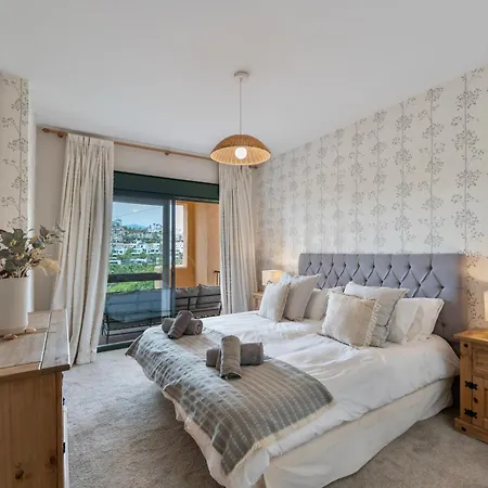 First-class Family Community Chic Lejlighed
