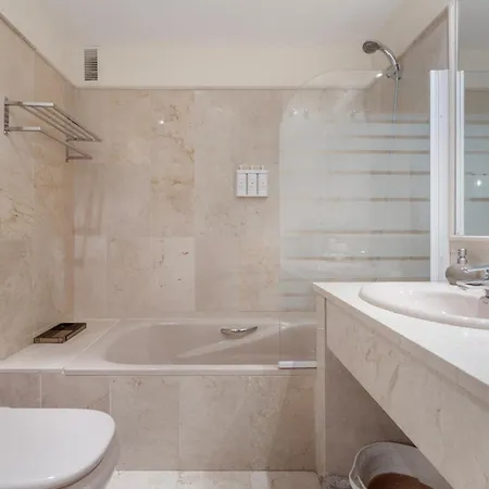 First-class Family Community Chic * Estepona