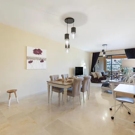 First-class Family Community Chic Lejlighed *