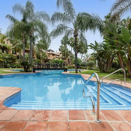 First-class Family Community Chic Lejlighed Estepona